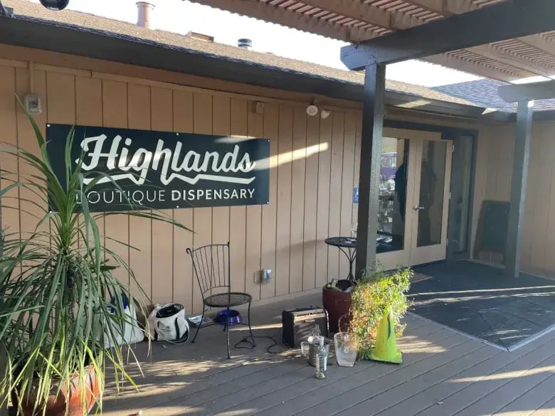 Highlands-01-1200x900